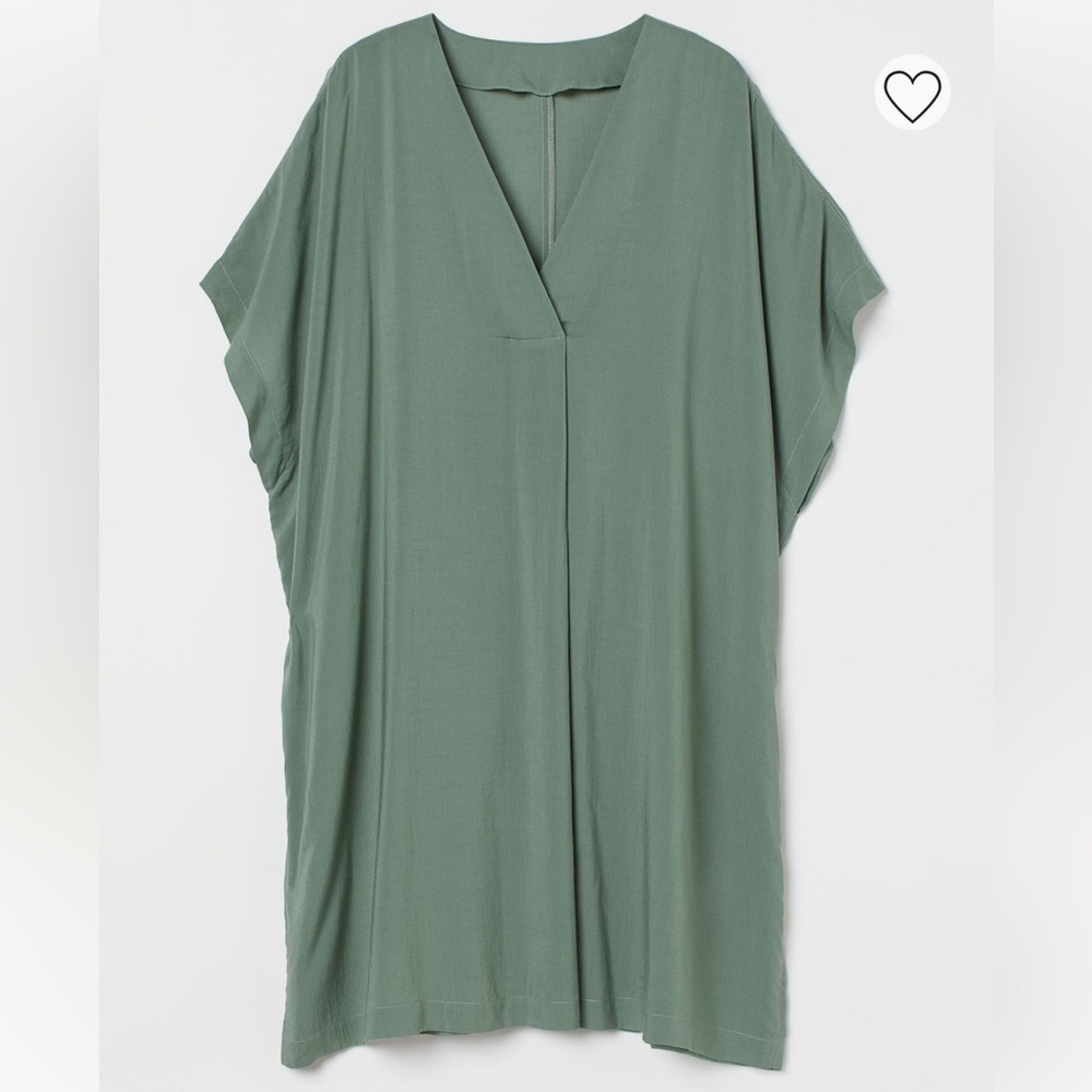 KNEE-LENGTH DRESS